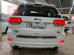 جیپ گراند شیرۆکی